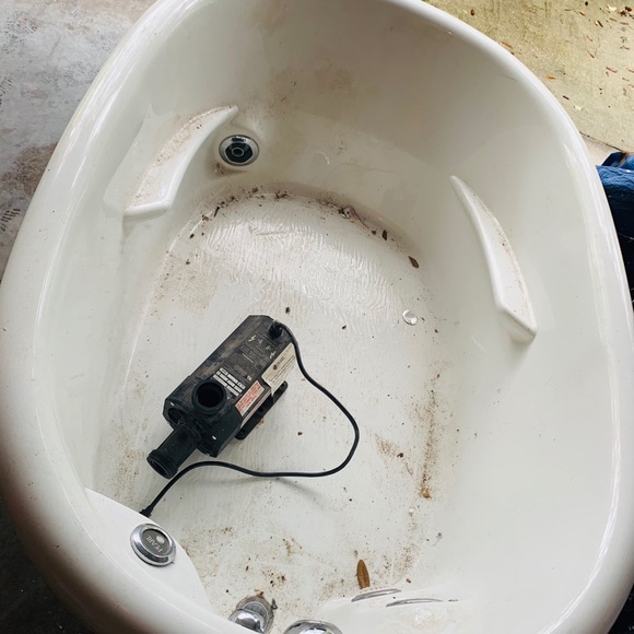 PEARL (whirrlPool) Tub **Brand NE@W** - Picture 2 of 2